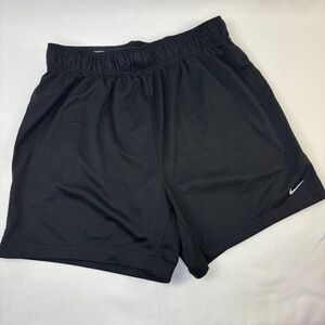 Nike dri-fit black shorts women’s medium